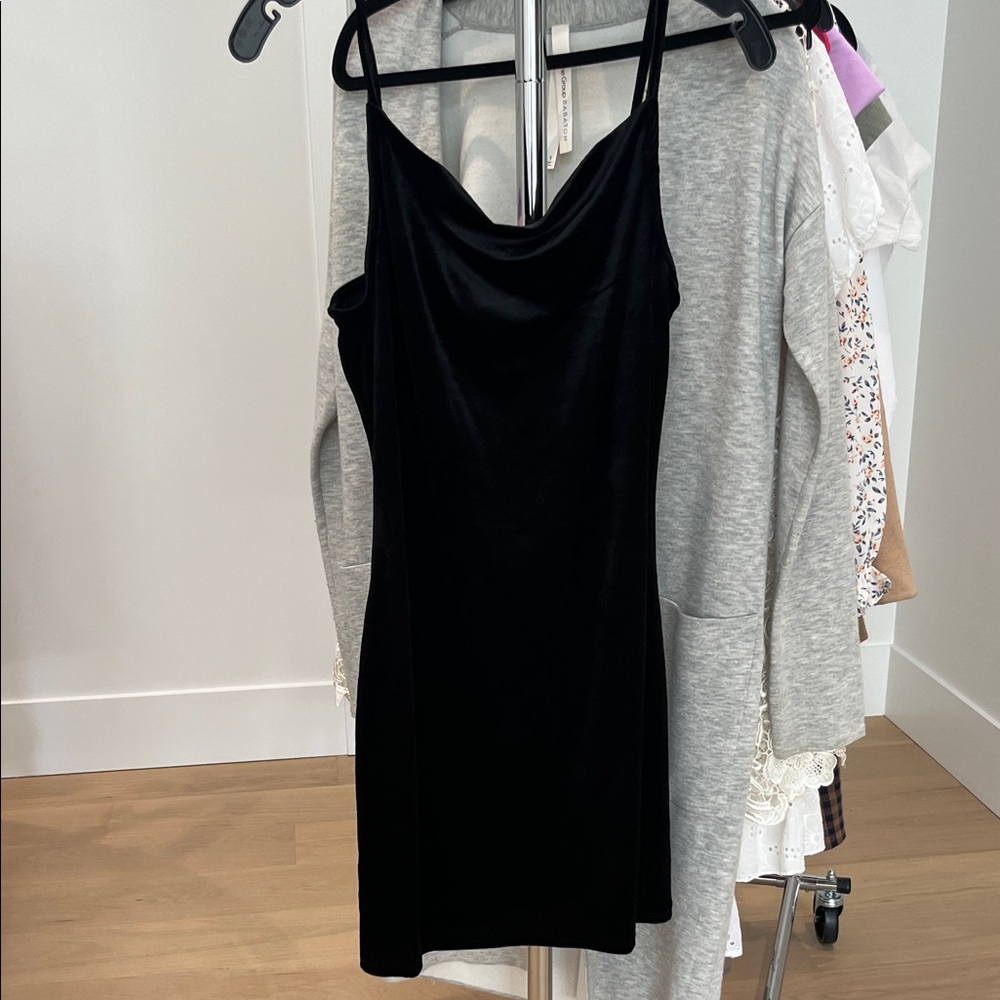 Design Lab Lord & Taylor Black Mini Dress